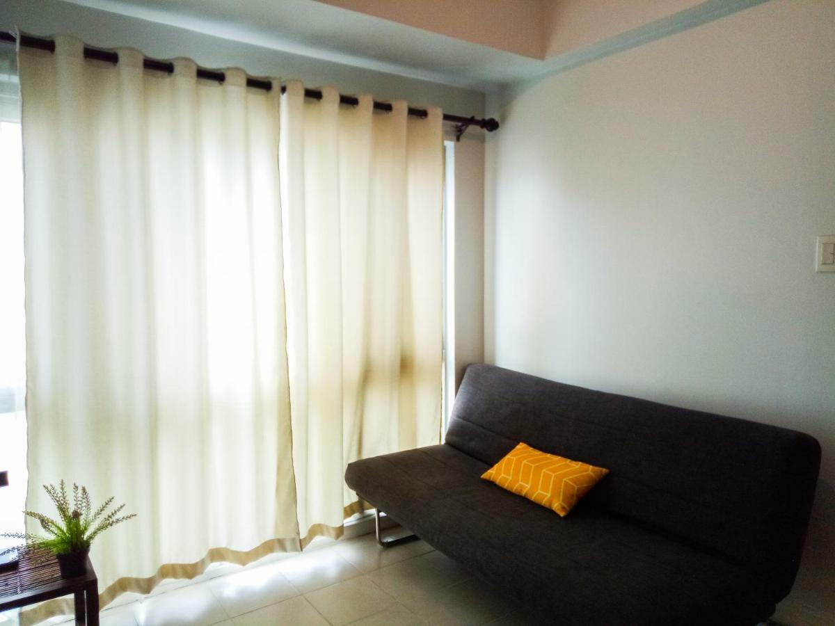 Ferienwohnung Forbes Area Bgc Taguig Manila Exterior foto