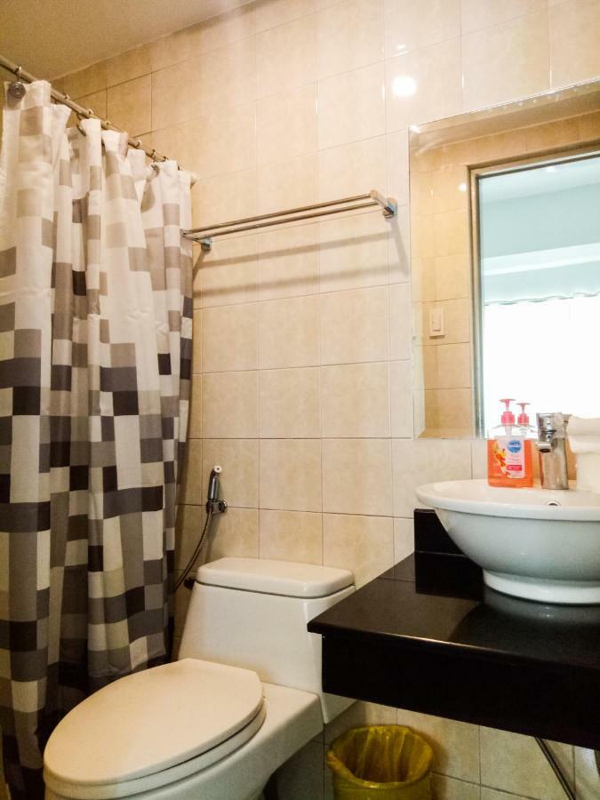 Ferienwohnung Forbes Area Bgc Taguig Manila Exterior foto