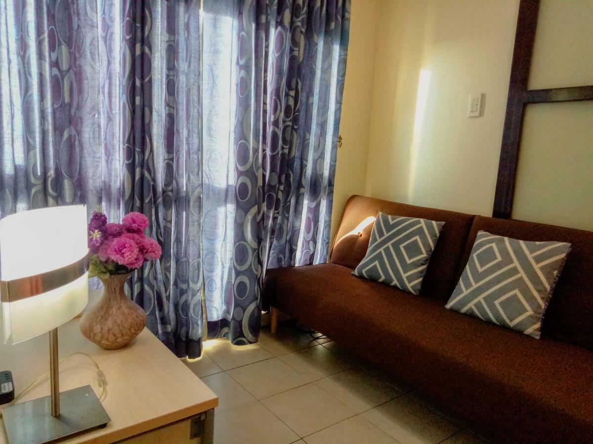 Ferienwohnung Forbes Area Bgc Taguig Manila Exterior foto