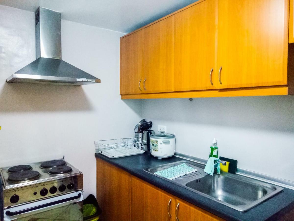 Ferienwohnung Forbes Area Bgc Taguig Manila Exterior foto