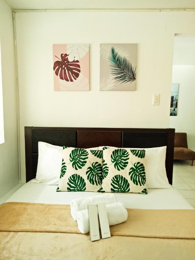 Ferienwohnung Forbes Area Bgc Taguig Manila Exterior foto